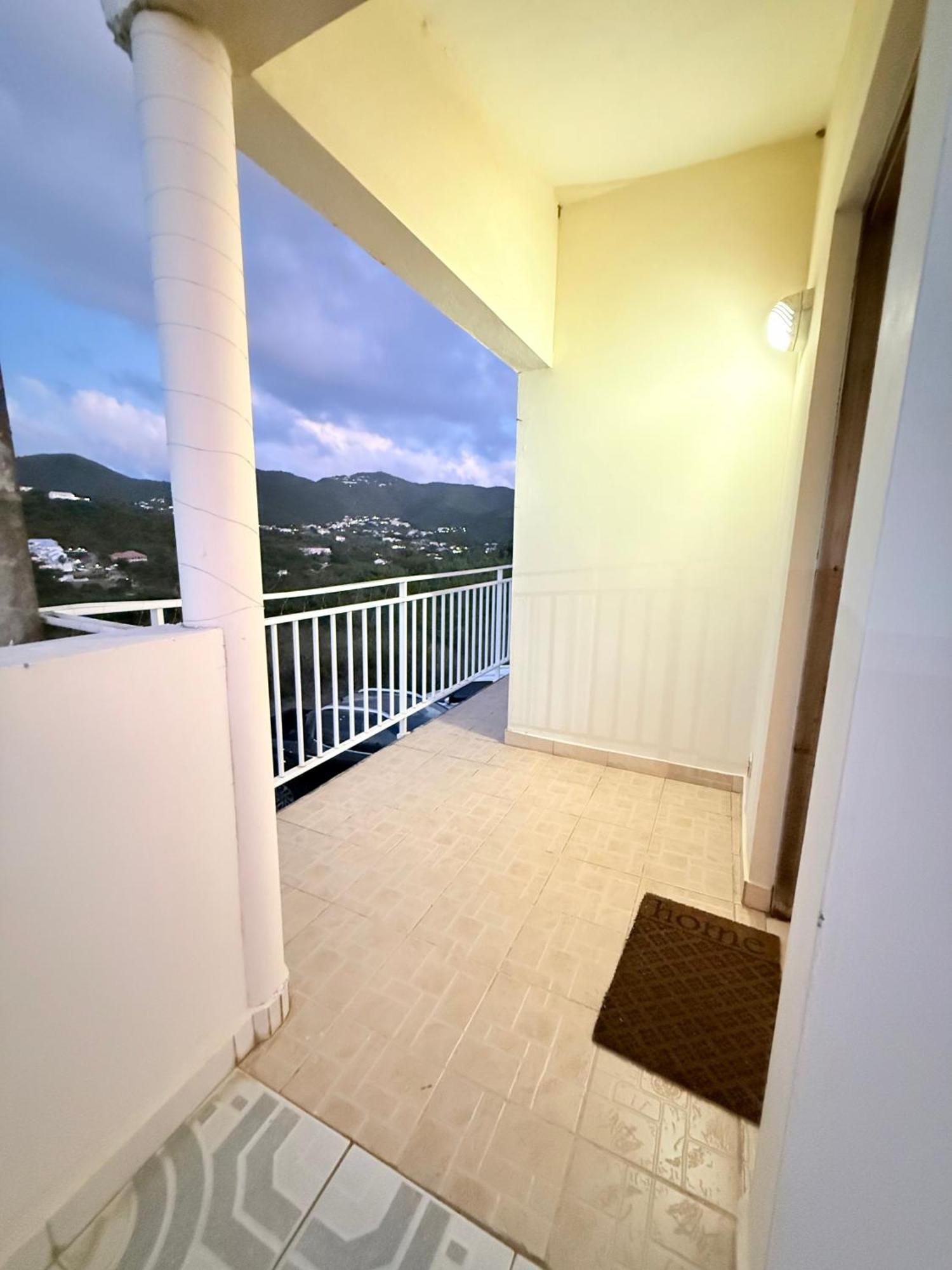 Hill Top Cottage La Savane Luaran gambar